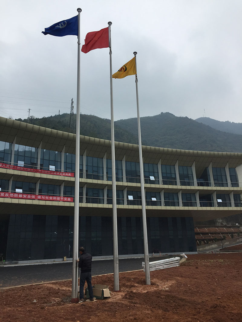 學校旗桿4